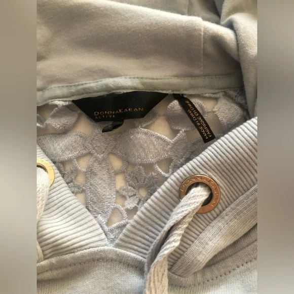 Donna Karan Hoodie - Picture 8 of 10